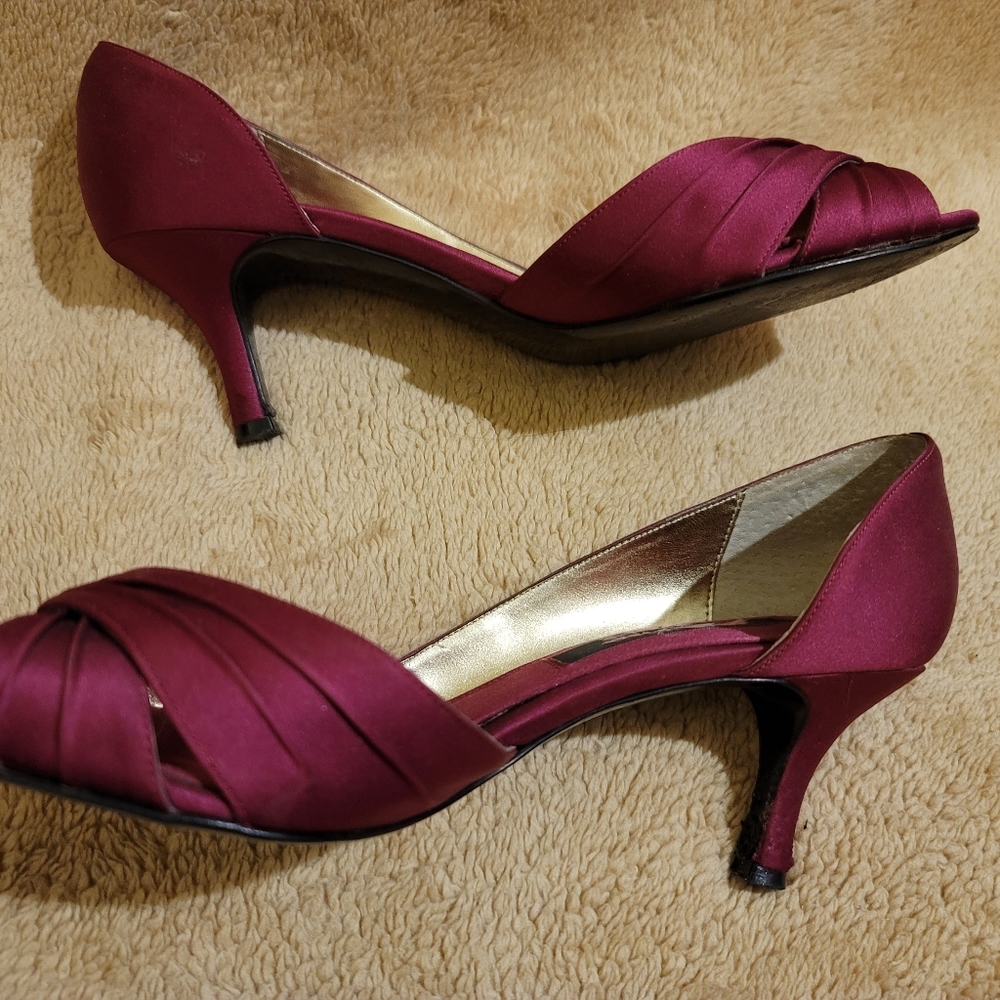Ladies Shoes - Picture 5 of 6